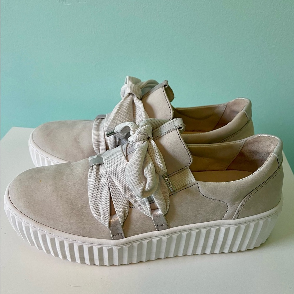 Gabor Cream and White Platform Sneakers with Bows